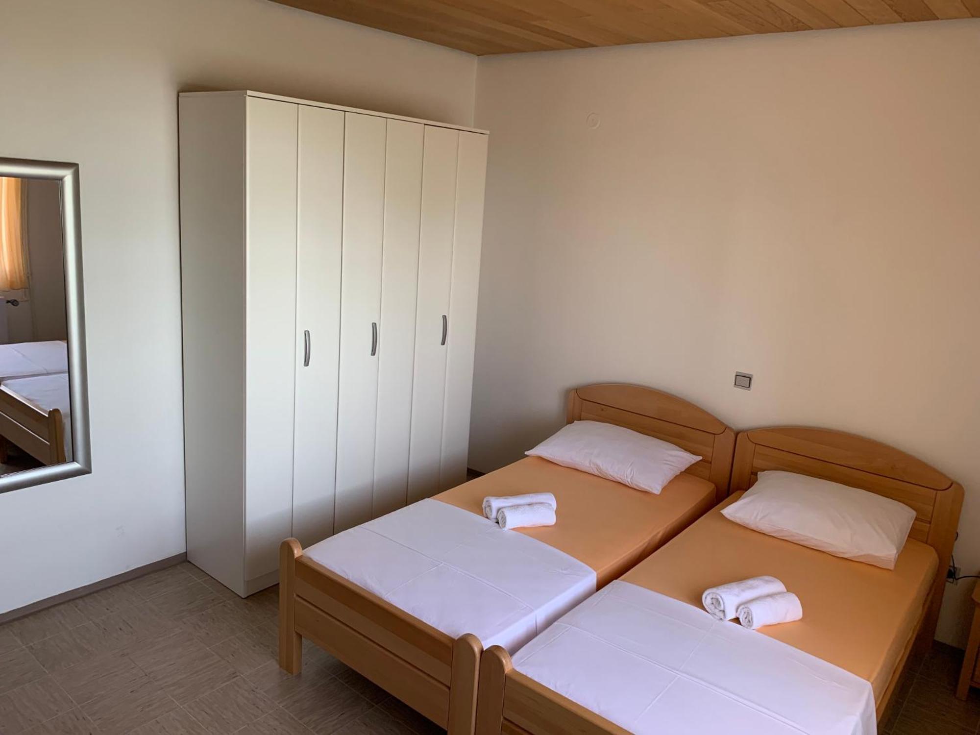 Apartments Marinko Τρογκίρ Εξωτερικό φωτογραφία