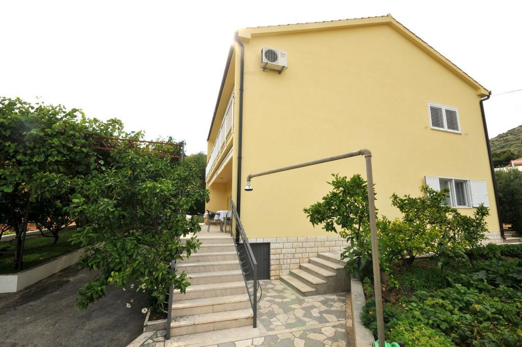 Apartments Marinko Τρογκίρ Δωμάτιο φωτογραφία