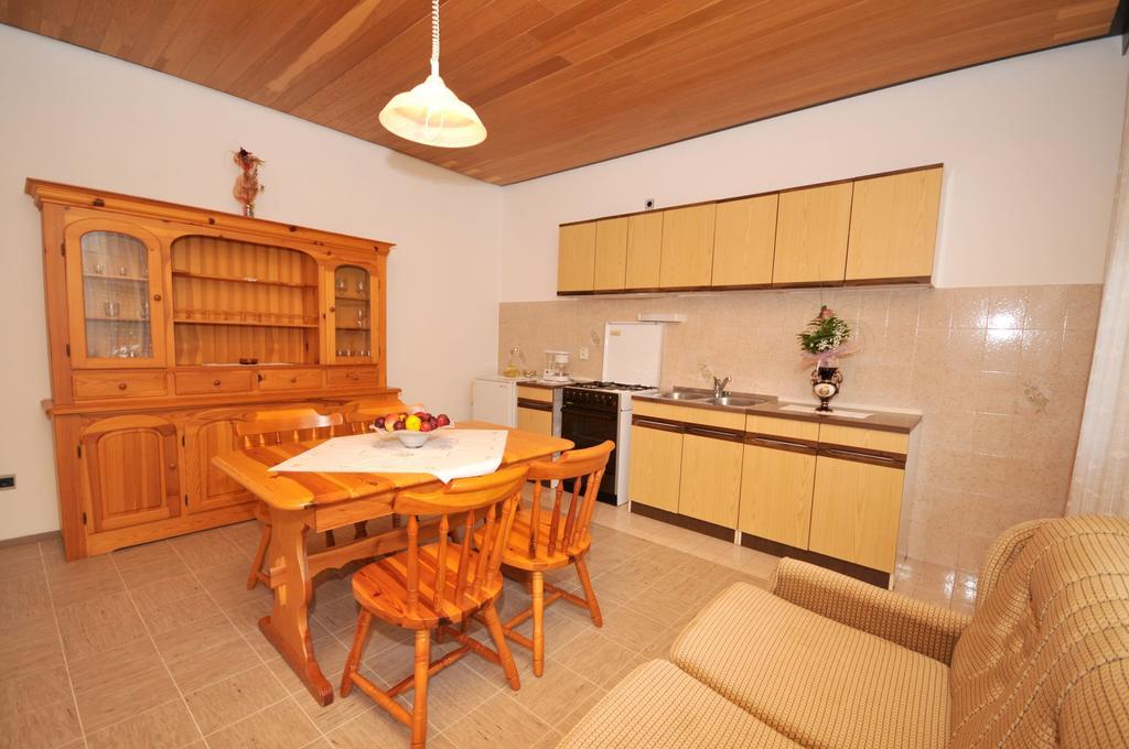 Apartments Marinko Τρογκίρ Δωμάτιο φωτογραφία